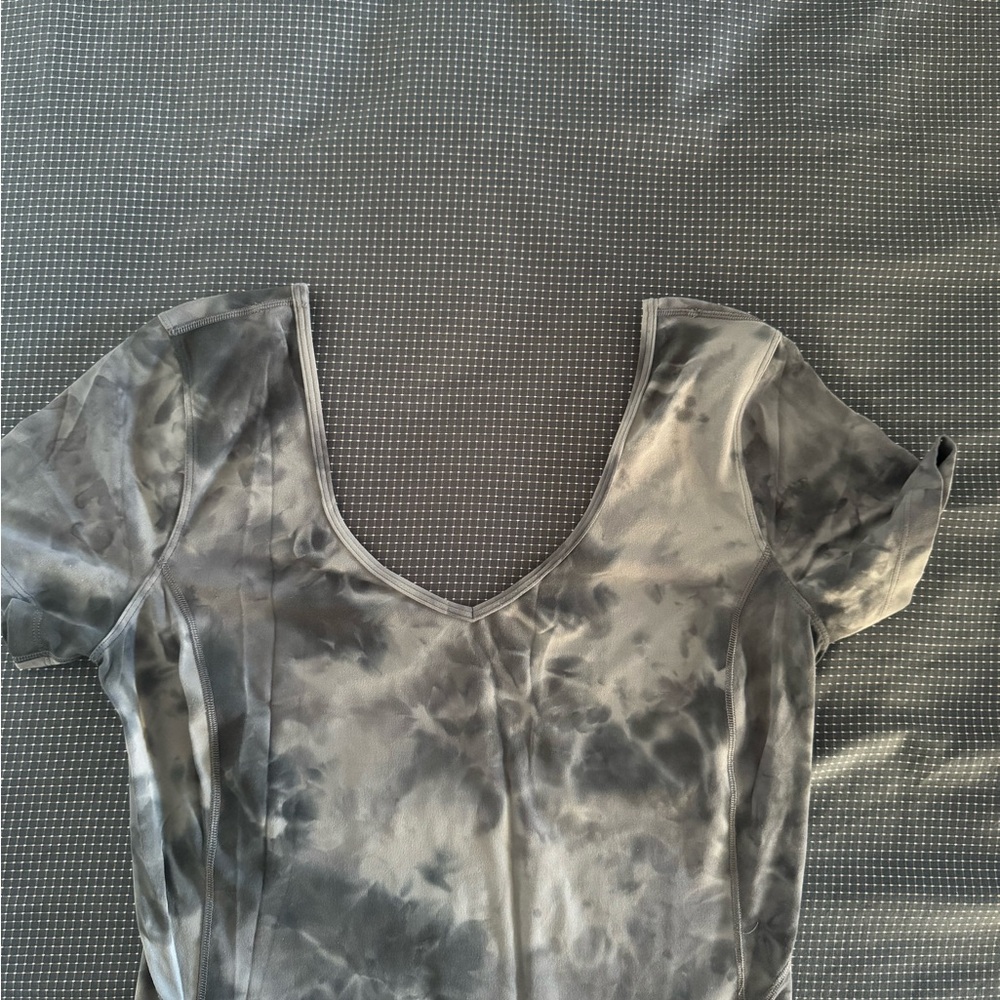 Lululemon Athletica Gray Tie-Dye Blouse